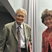 Nobel Laureate, Professor Amartya Sen (left) with Under-Secretary-General of the United Nations and Executive Secretary of ESCAP, Dr. Noeleen Heyzer (right) during ESCAP Distinguished Person Lecture on “Peace, Violence and Development in Modern Societies” by Professor Sen at ESCAP Headquarters in Bangkok on 20 July 2010.